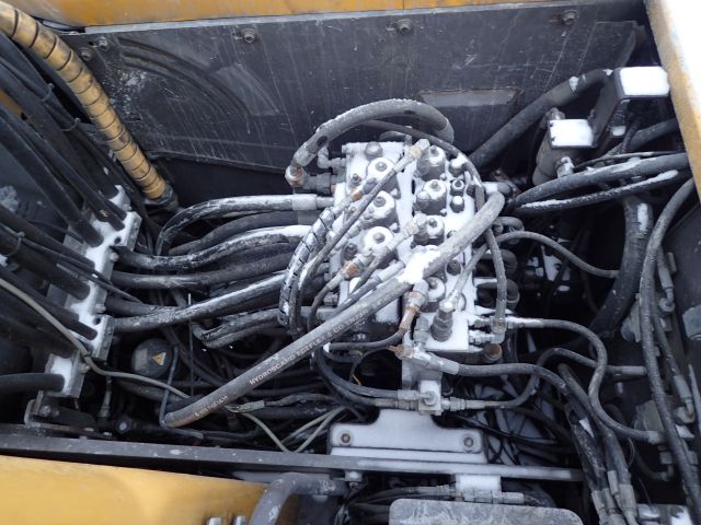 338868-47 Volvo EW140 Hjulgrävare