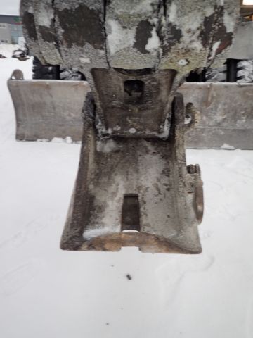 338868-73 Volvo EW140 Hjulgrävare