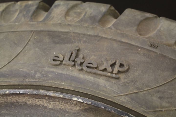 350697--3 Truck Tires Bergougnan Elite XP 28x9 - 15 2 pcs