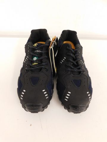 351878-3 Terra safety shoes.