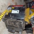 359902--61 Avant 220 with many accessories