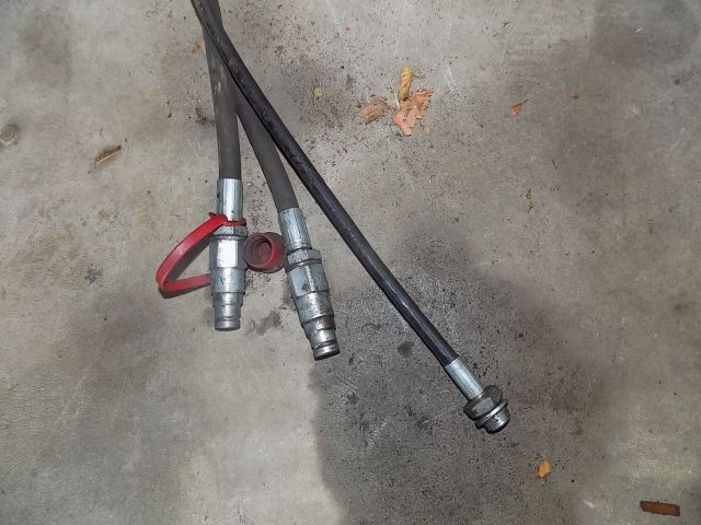 359902--59 Avant 220 with many accessories