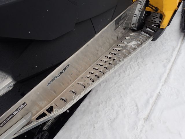 363131-18 Ski- Doo MXZ 550F