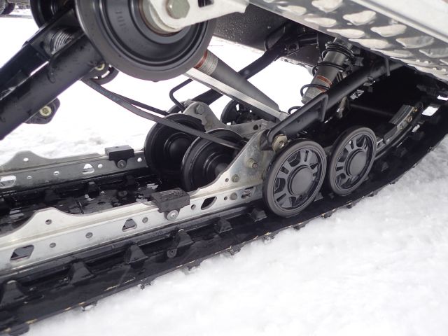 363131-22 Ski- Doo MXZ 550F