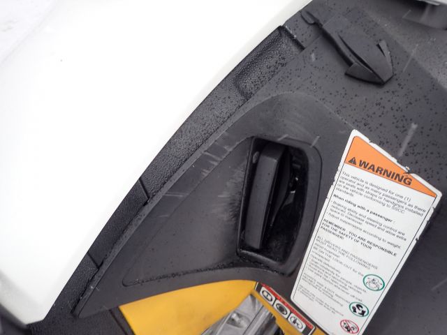 363131-25 Ski- Doo MXZ 550F