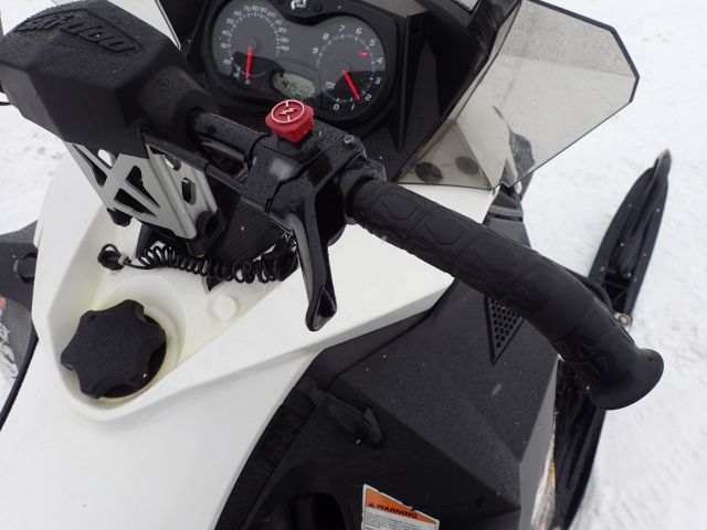 363131-33 Ski- Doo MXZ 550F