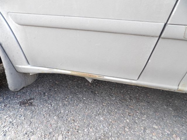 255173--66 Ford Transit 300 2.2 TDCi -11 KDG905