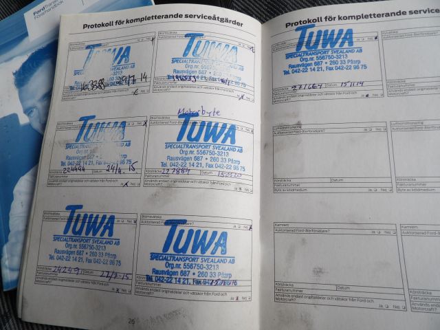 255173--56 Ford Transit 300 2.2 TDCi -11 KDG905