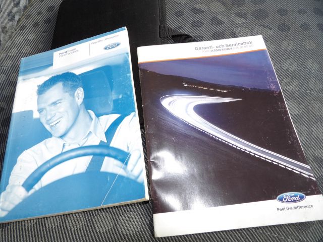 255173--57 Ford Transit 300 2.2 TDCi -11 KDG905