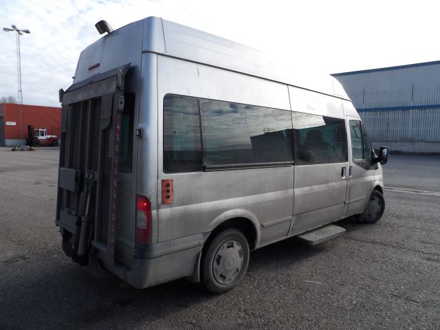 255173--77 Ford Transit 300 2.2 TDCi -11 KDG905