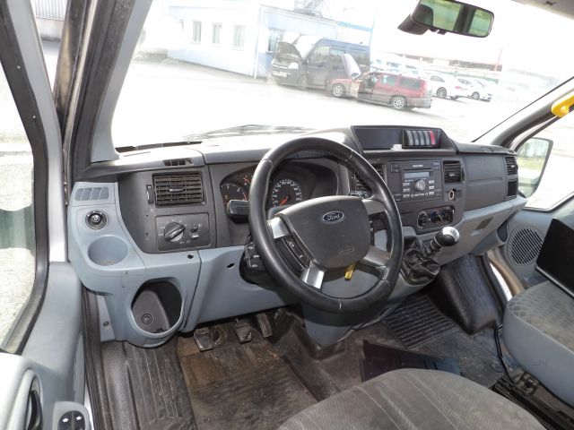 255173--73 Ford Transit 300 2.2 TDCi -11 KDG905