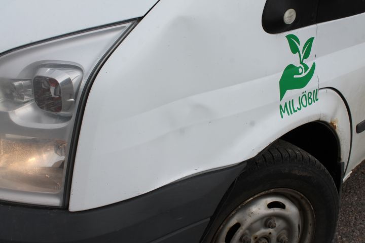 255181--80 Ford Transit 115 T300 (116hk) - 2010