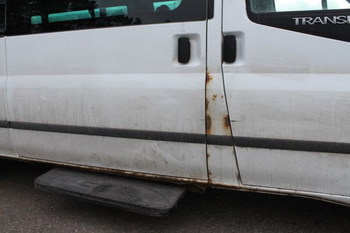 255181--78 Ford Transit 115 T300 (116hk) - 2010