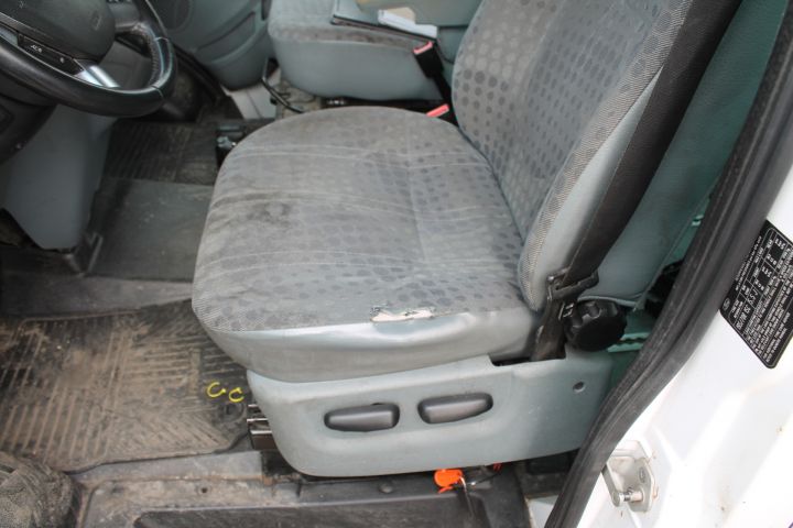 255181--77 Ford Transit 115 T300 (116hk) - 2010