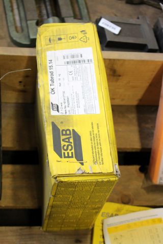 362803--2 Pall med svetstråd