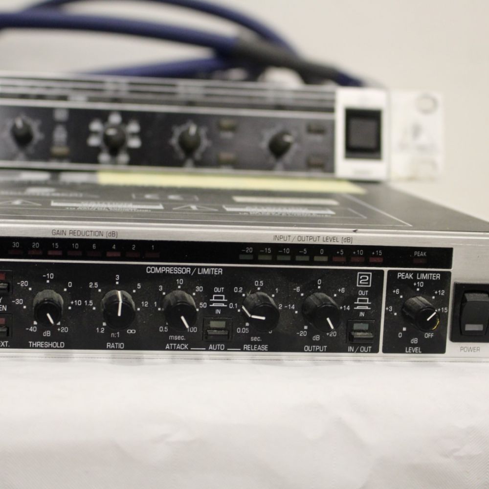 Behringer Composer MDX 2100 and Super-X Pro CX 2310 | PS Auction