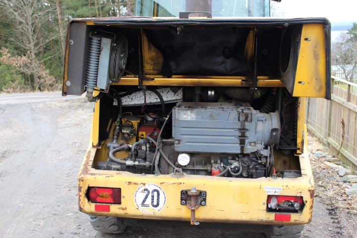 363626--6 Hjullastare Volvo ZL502C