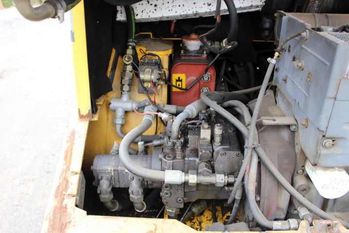 363626--7 Hjullastare Volvo ZL502C