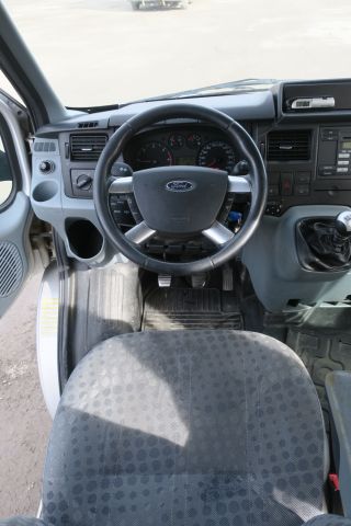 255279-2 Ford Transit 115 T300 (116hk) - 2011