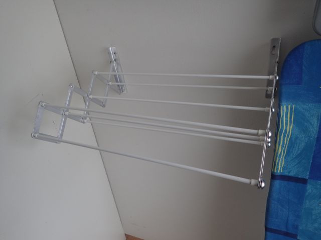 326341--25 Various laundry equipment