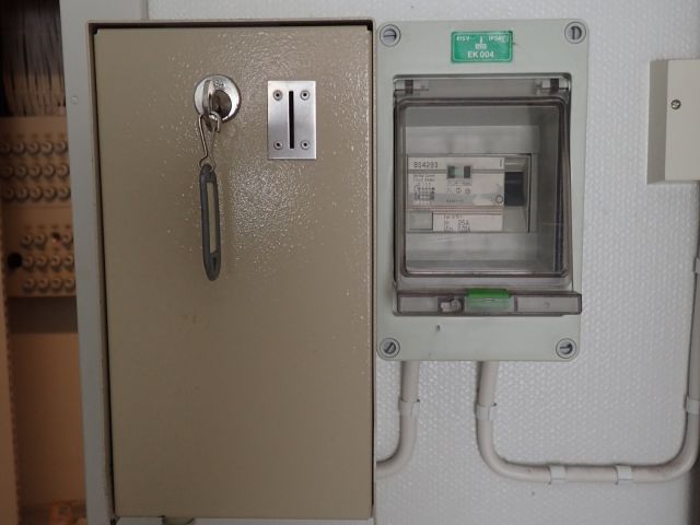 326341--24 Various laundry equipment