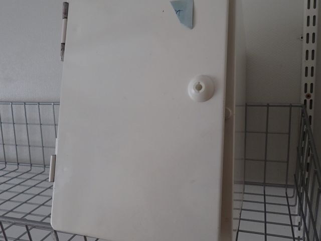 326341--19 Various laundry equipment