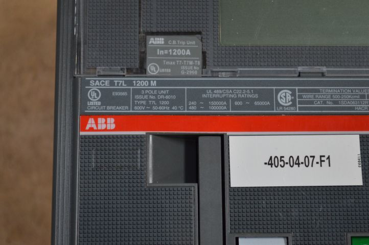 364429--19 1200 Amp circuit breaker