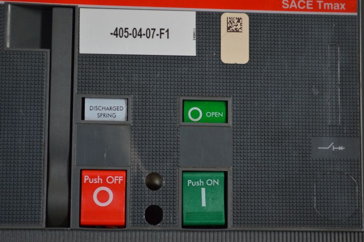 364429--18 1200 Amp circuit breaker