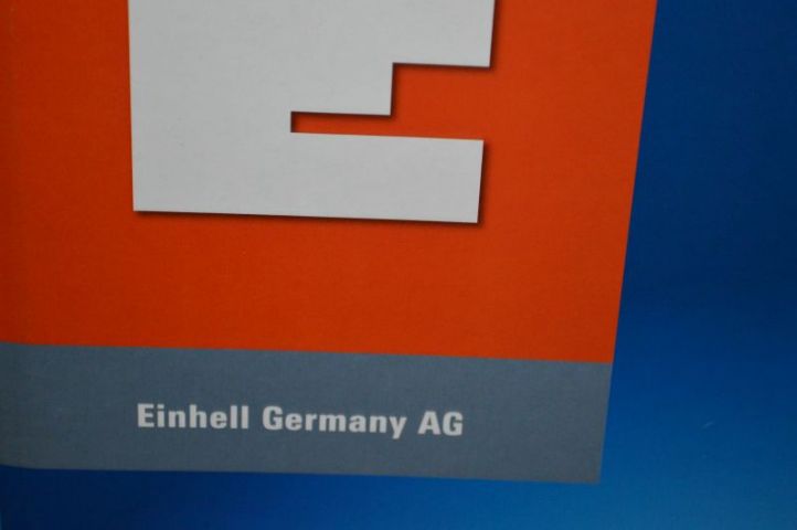 364735-4 Power Generator. Einhell BT-PG 3100/1 Blue. Unused. Shipping may be arranged