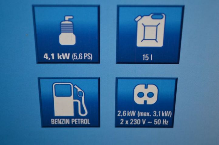 364735-14 Power Generator. Einhell BT-PG 3100/1 Blue. Unused. Shipping may be arranged