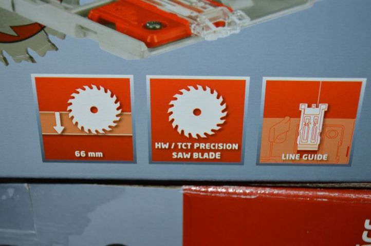 364283-5 Hand-Held Circular Saw, Einhell RT-CS 190/1 red. Unused. Shipping may be arranged
