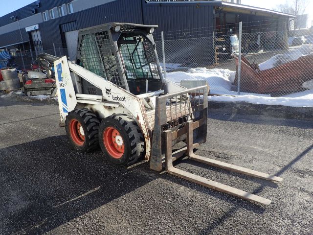 354163-8 BOBCAT 743