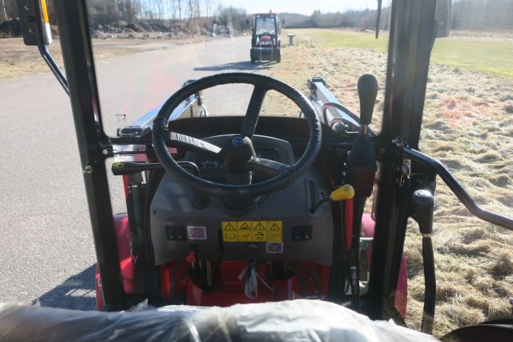 364928--13 Tractor Foton FT254