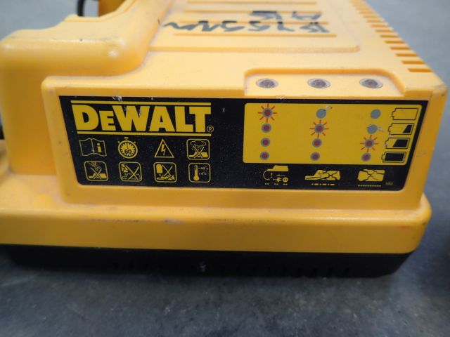 354192-3 DeWalt Mutterknackare