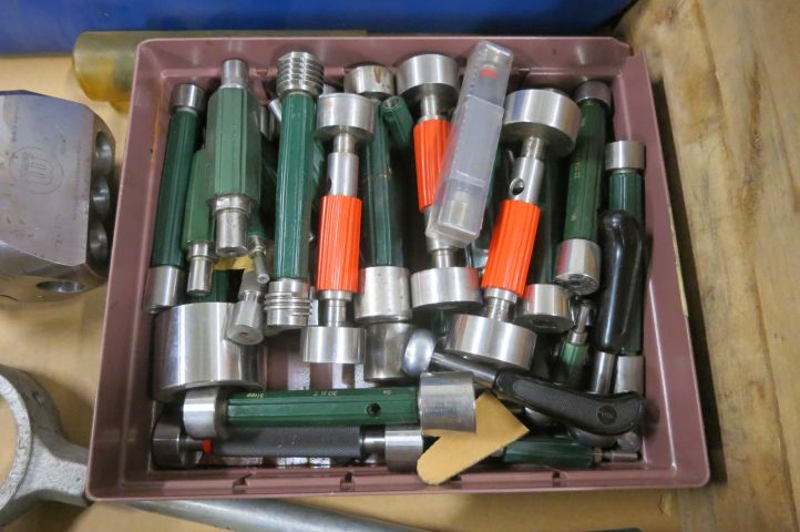 367350-2 hoalding tools