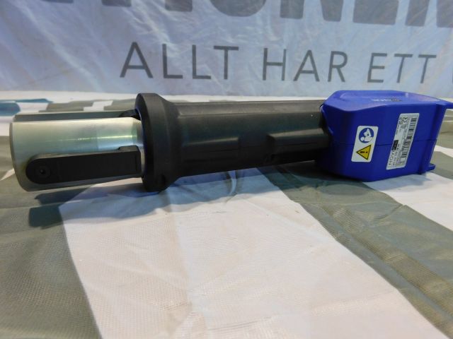 368232--2 NoviPro Press Tool