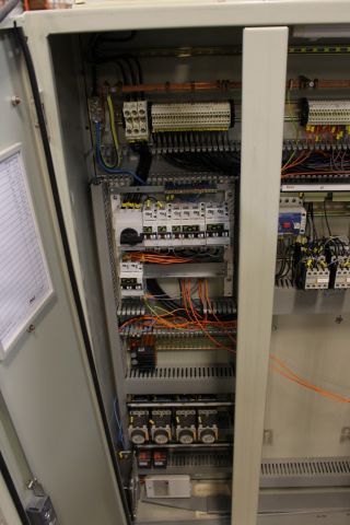 362567-4 Electrical cabinets
