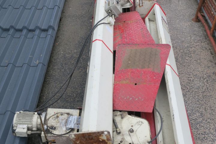 369104--10 4-pelarlyft Koni 2,5T