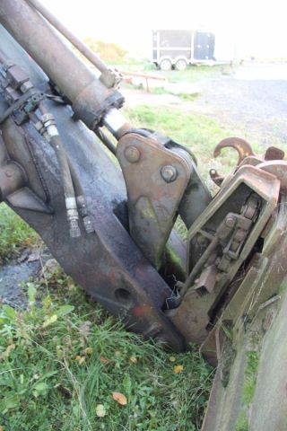 367311-7 Excavator, AKERMAN H14B, SN: 4366. Note only 10,122 hours