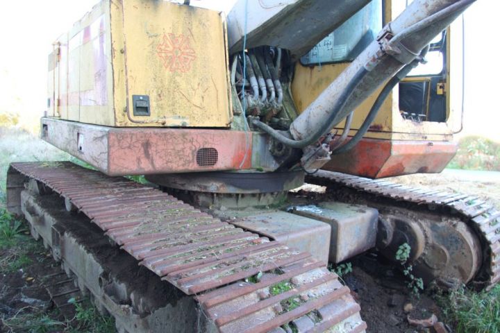 367311-8 Excavator, AKERMAN H14B, SN: 4366. Note only 10,122 hours