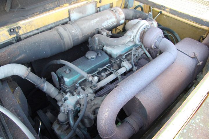 367311-22 Excavator, AKERMAN H14B, SN: 4366. Note only 10,122 hours