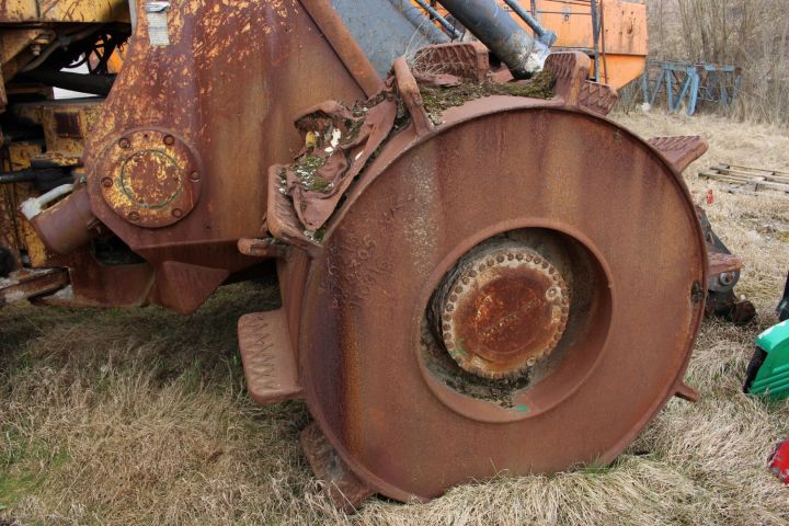 368602-10 Volvo BM L160 med kompaktorhjul