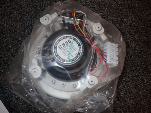 353113-2 4st NYA vita högtalare för inbyggnad i tak