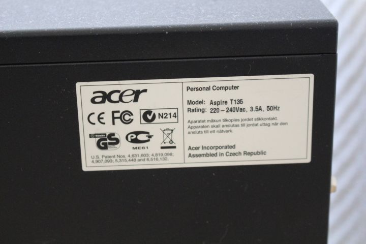 366748--9 Stationär dator Acer Aspire T135-T880