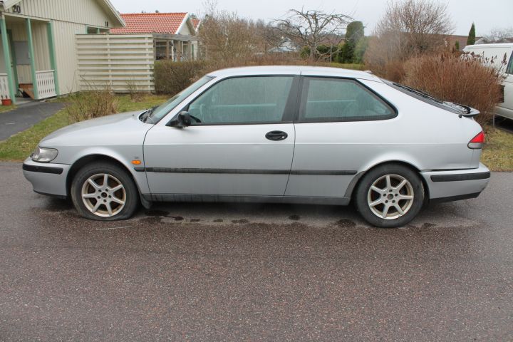 371382-2 SAAB 9-3 SE COUPÉ 2.0T