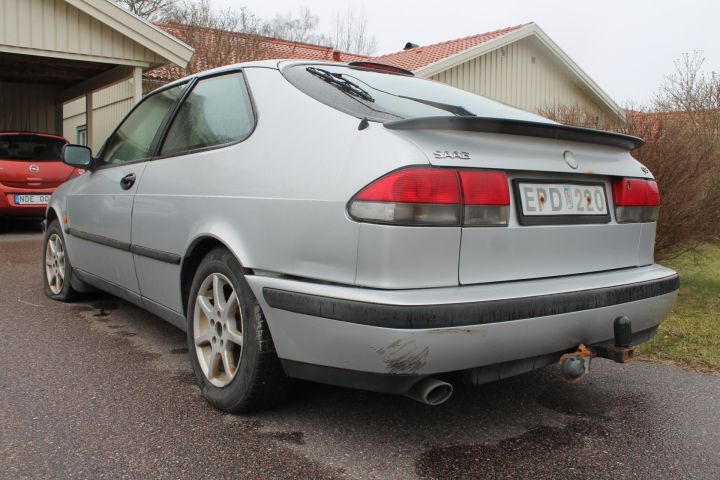 371382-3 SAAB 9-3 SE COUPÉ 2.0T