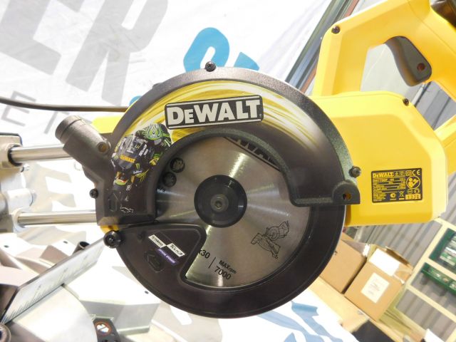 311120-1 Dewalt mitre saw new!