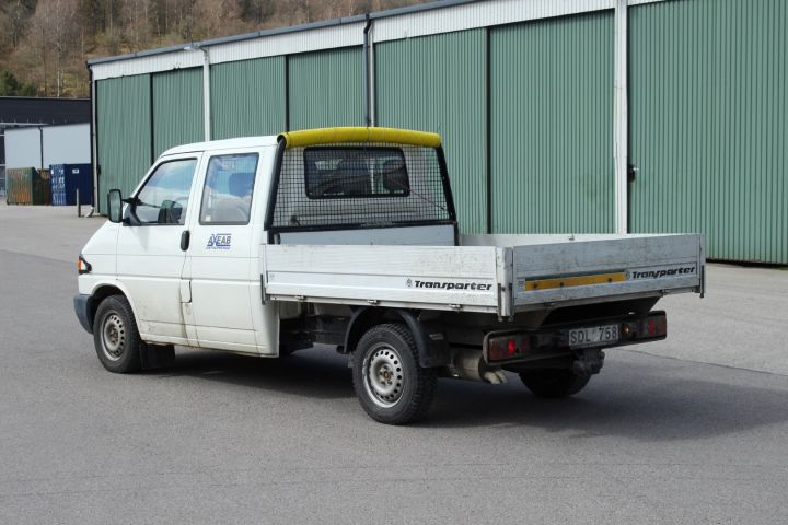 372955-8 VW Transporter T4 2.5 TDI Pickup Syncro Dubbelhytt, dragkrok, 4WD, 102 hk.