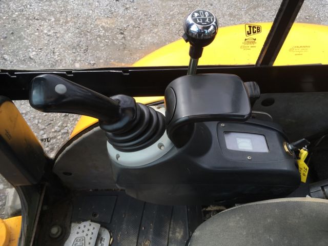 356652--13 JCB 8030 ZTS 2008