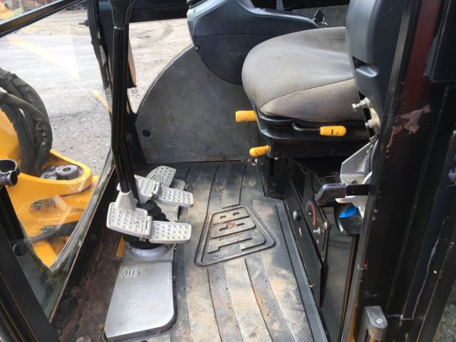 356652--13 JCB 8030 ZTS 2008
